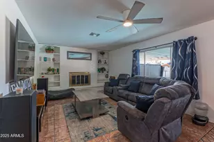 13150 N 22nd Ave, Phoenix, AZ 85029 - Photo 3