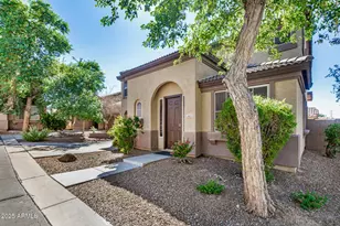 3911 E Pollack St, Phoenix, AZ 85042 - Photo 5