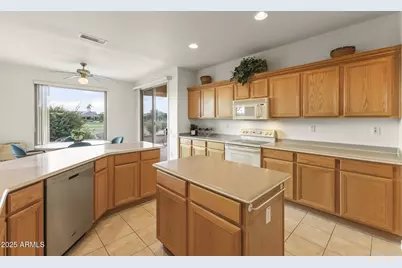 18132 N Petrified Forest Drive, Surprise, AZ 85374 - Photo 21