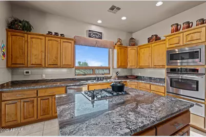 20910 W Cattle Iron Drive, Wickenburg, AZ 85390 - Photo 21