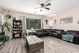 40967 W Bedford Dr, Maricopa, AZ 85138 - Photo 9