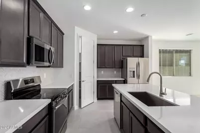 21591 W Papago Street, Buckeye, AZ 85326 - Photo 11