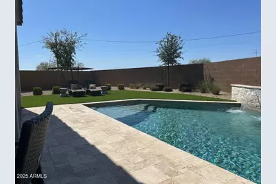 11242 W Luxton Lane, Tolleson, AZ 85353 - Photo 17