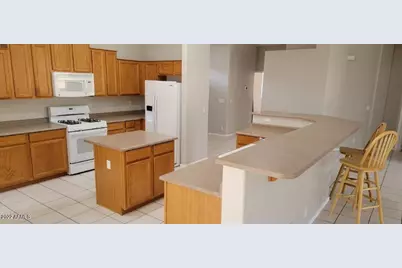 16835 S 15th Avenue, Phoenix, AZ 85045 - Photo 3