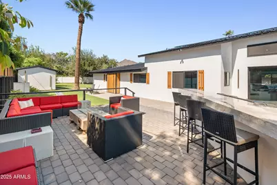 6715 E Montecito Avenue, Scottsdale, AZ 85251 - Photo 23