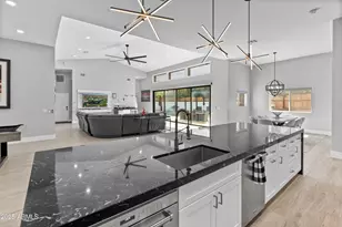 6715 E Montecito Ave, Scottsdale, AZ 85251 - Photo 13