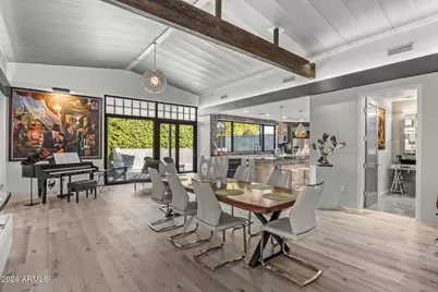 8614 E Berridge Lane, Scottsdale, AZ 85250 - Photo 7