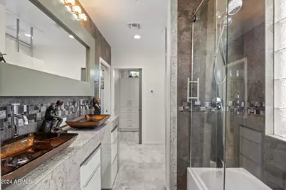 8614 E Berridge Lane, Scottsdale, AZ 85250 - Photo 31