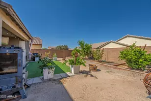 38202 W Isabella Ln, Maricopa, AZ 85138 - Photo 23