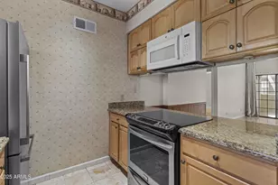 8020 E Thomas Rd, Scottsdale, AZ 85251 - Photo 9