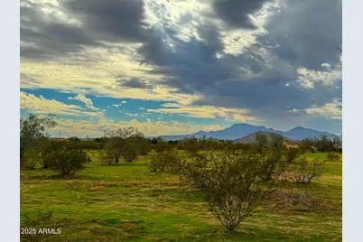 0 Huisatch Rd Lot C 1.25 Acre4S -- #19, Maricopa, AZ 85139 - Photo 3