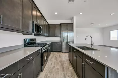 14913 W Cottontail Lane, Surprise, AZ 85387 - Photo 9