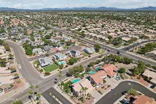1951 E Baylor Ct, Chandler, AZ 85225 - Photo 11