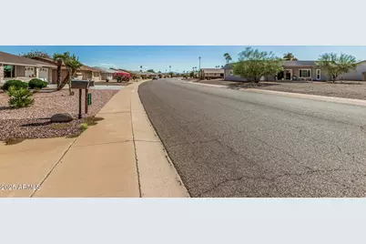 9870 W Comstock Court, Sun City, AZ 85373 - Photo 43