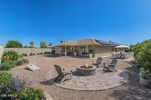 9870 W Comstock Ct, Sun City, AZ 85373 - Photo 33