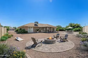 9870 W Comstock Ct, Sun City, AZ 85373 - Photo 35