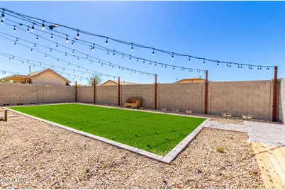 477 W Hilquit Drive, Morristown, AZ 85342 - Photo 17