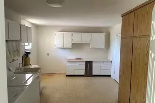 9631 W Spanish Moss Ln, Sun City, AZ 85373 - Photo 9