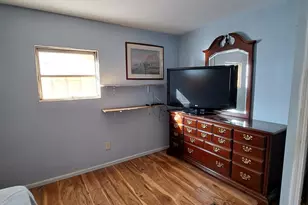 214 E Mary Lou Ct, Queen Valley, AZ 85118 - Photo 9