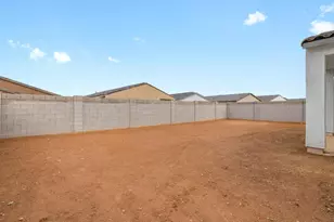 2450 E Grenache Rd, San Tan Valley, AZ 85143 - Photo 25