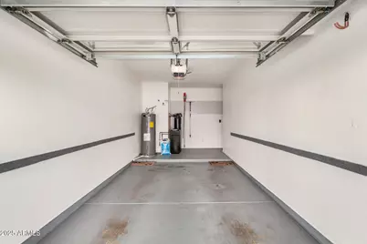 10247 N 12th Place #2, Phoenix, AZ 85020 - Photo 27