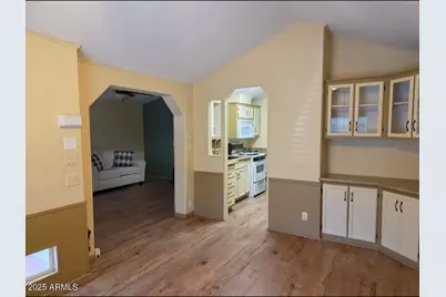 2359 S Pomo Avenue, Apache Junction, AZ 85119 - Photo 9