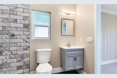 810 E Amelia Avenue, Phoenix, AZ 85014 - Photo 7