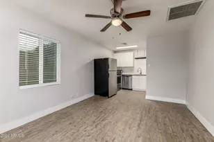 810 E Amelia Ave, Phoenix, AZ 85014 - Photo 21