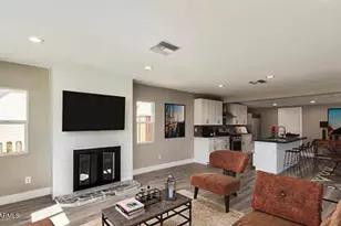 810 E Amelia Ave, Phoenix, AZ 85014 - Photo 3