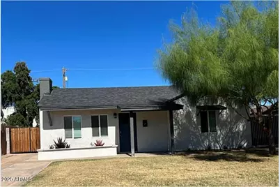 810 E Amelia Avenue, Phoenix, AZ 85014 - Photo 1