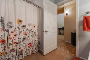 16550 W Desert Ln, Surprise, AZ 85388 - Photo 11