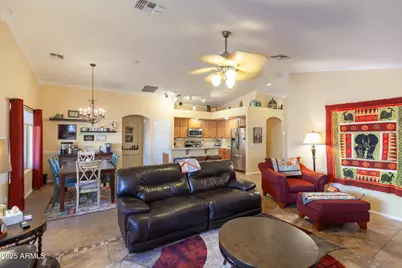 16550 W Desert Lane, Surprise, AZ 85388 - Photo 27