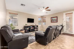 7277 W Honeysuckle Dr, Peoria, AZ 85383 - Photo 11