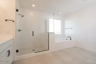 2552 E Alfonso Dr, San Tan Valley, AZ 85140 - Photo 9