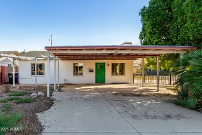 801 E Butler Drive, Phoenix, AZ 85020 - Photo 1
