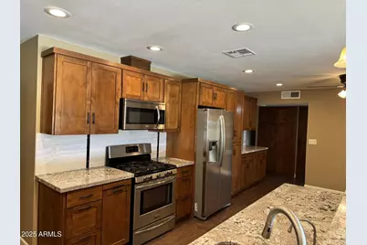 10035 W Riviera Drive, Sun City, AZ 85351 - Photo 5