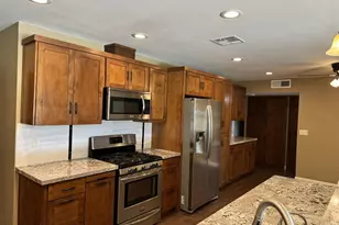 10035 W Riviera Dr, Sun City, AZ 85351 - Photo 5