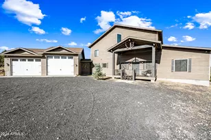 2262 Meadow Trail, Overgaard, AZ 85933 - Photo 11