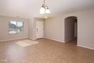 45654 W Keller Dr, Maricopa, AZ 85139 - Photo 9
