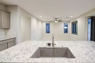 21290 N 270th Ave, Buckeye, AZ 85396 - Photo 7