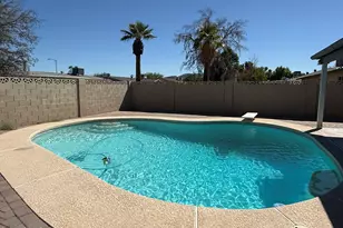 11827 N 35th St, Phoenix, AZ 85028 - Photo 9