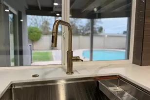 11827 N 35th St, Phoenix, AZ 85028 - Photo 7