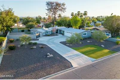 2709 E Clarendon Avenue, Phoenix, AZ 85016 - Photo 1