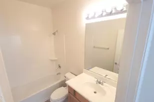 991 E Cantebria Dr, Gilbert, AZ 85296 - Photo 17