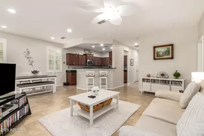 20512 N 260th Lane, Buckeye, AZ 85396 - Photo 3