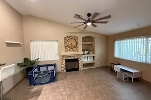 8634 W Dahlia Dr, Peoria, AZ 85381 - Photo 9