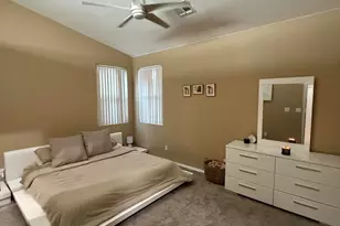 8634 W Dahlia Dr, Peoria, AZ 85381 - Photo 11