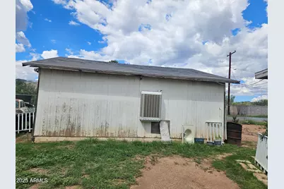 130 Mountain View Avenue, Bisbee, AZ 85603 - Photo 11