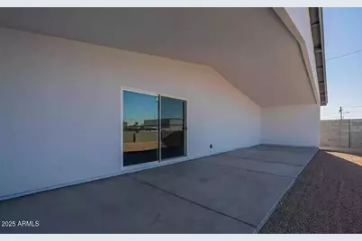 2511 E Broadway Road, Phoenix, AZ 85040 - Photo 7