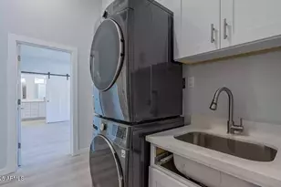 2511 E Broadway Rd, Phoenix, AZ 85040 - Photo 9